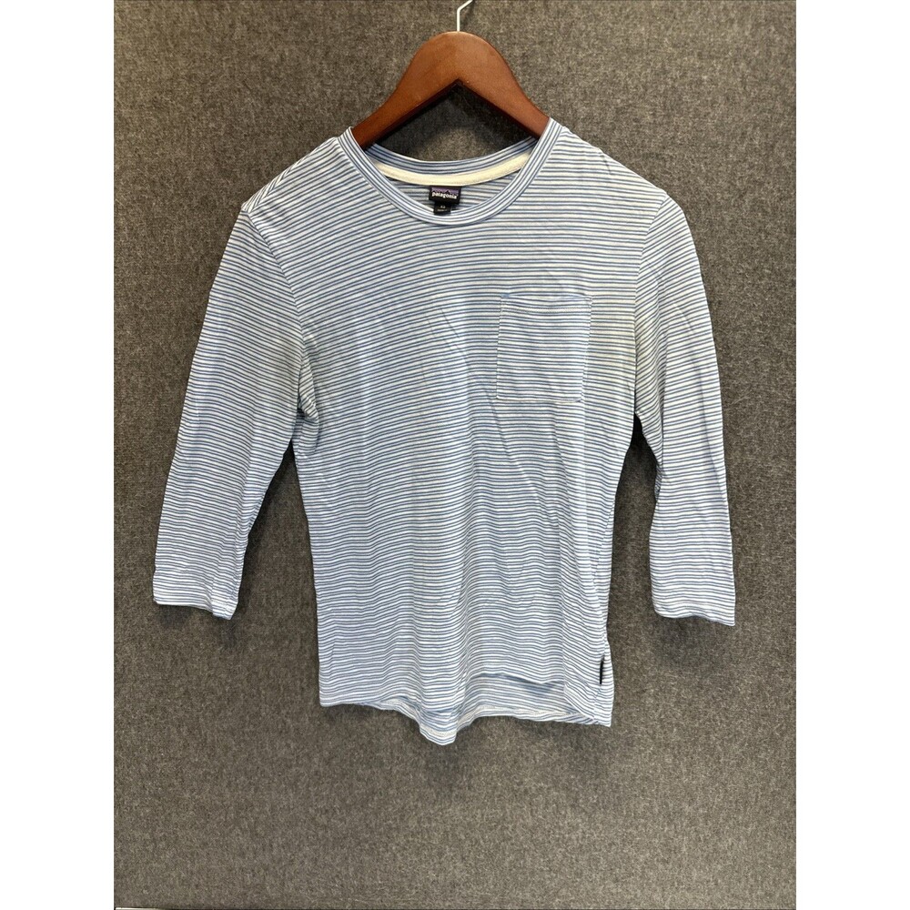 Patagonia Shirt Women’s Size XS 3/4 Sleeve Crew Neck Pullover Stripes Blue White